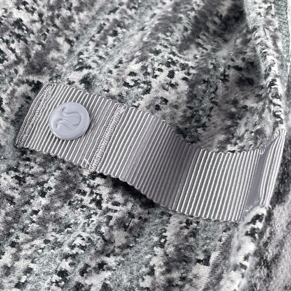 Lululemon Convertible Vinyasa Scarf Rulu Shuttle Jacquard Black Silver Grey - Picture 5 of 5